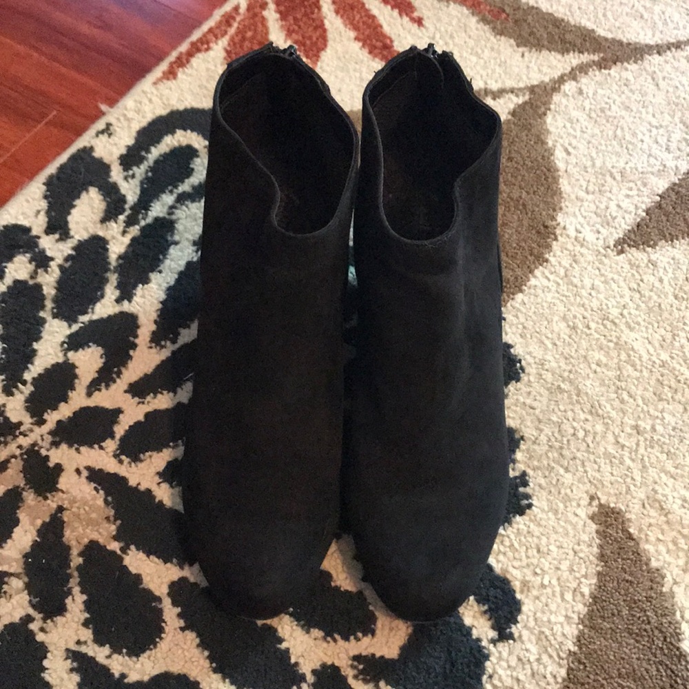 Fioni Black Bootie Wedges